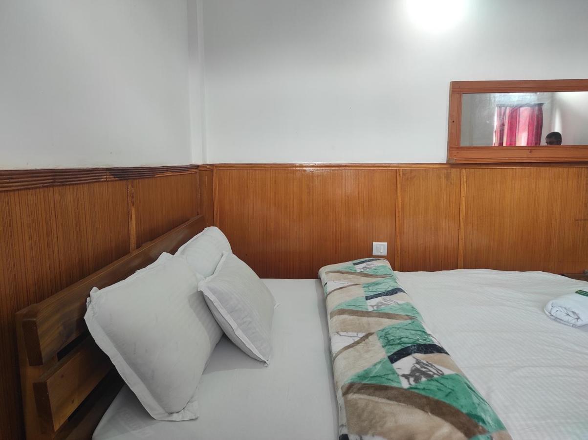 Hotel Tawang Regency Exterior photo