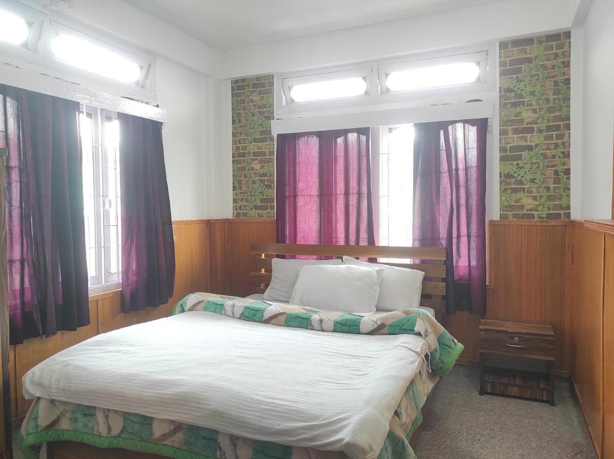 Hotel Tawang Regency Exterior photo