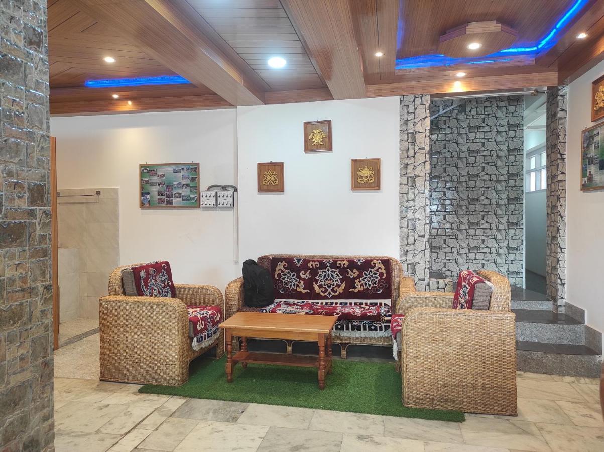 Hotel Tawang Regency Exterior photo