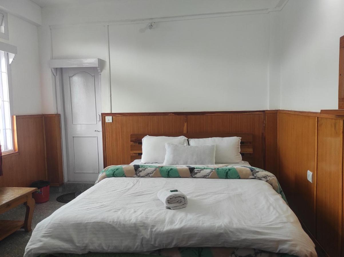 Hotel Tawang Regency Exterior photo